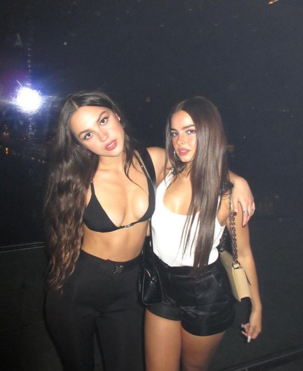 Queen ✰ tweet media