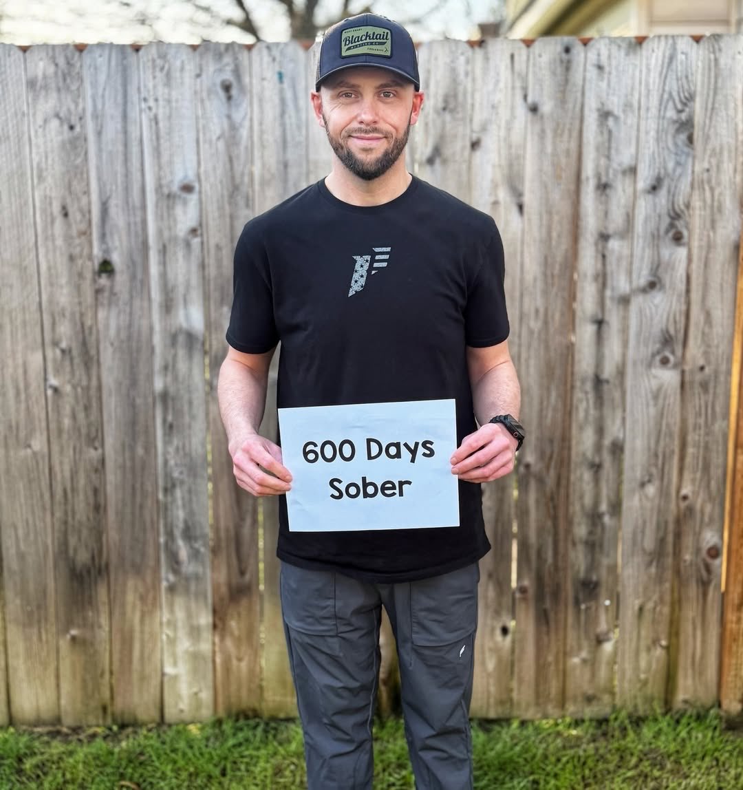 OpenlySober's tweet photo. Congratulations on 600 days of sobriety to Jordan! 🎉

“Grateful for 600 days sober 🙏🏻 

The version of me that needed alcohol wouldn’t recognize me now.

And that’s the point. ❤️” https://t.co/V9hIH7lueR