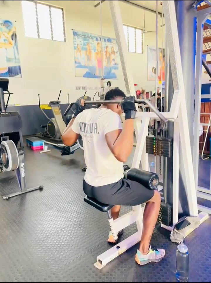 zane_Sekhwela 🏳️‍🌈 tweet media