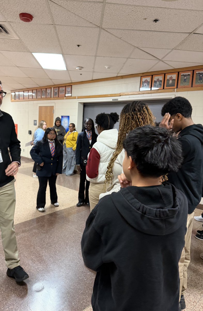 hunters_lane's tweet photo. Live from Hunters Lane--8th Graders visiting from Amqui, Neely's Bend, &amp; Madison Middle. We meet Goodlettsville Middle next week! https://t.co/g8epei1Qsr