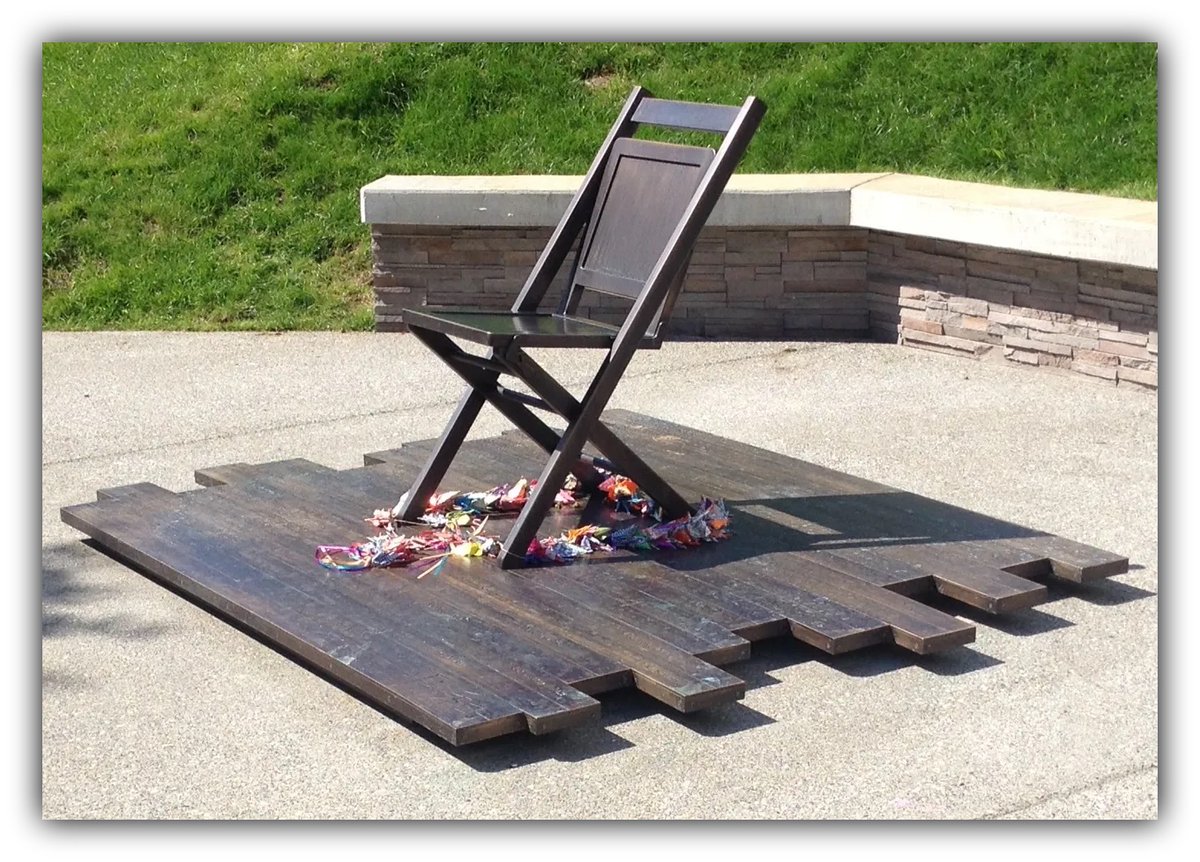 Alaska Headline Living tweet media