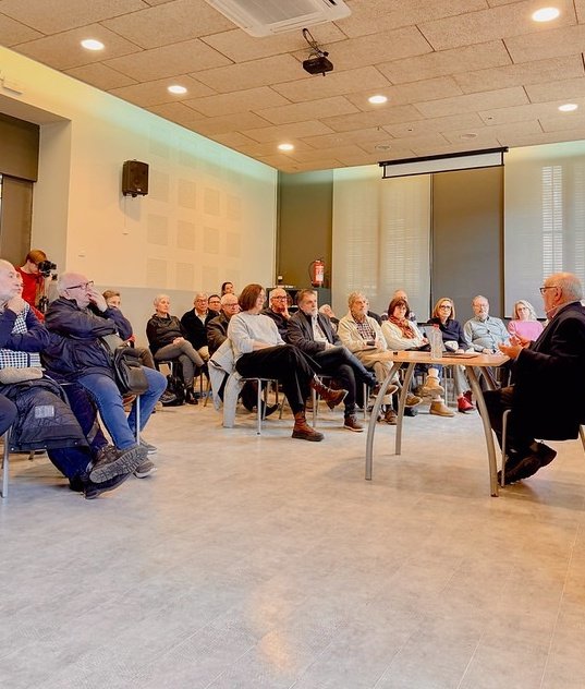 Federació d'Ateneus de Catalunya tweet media