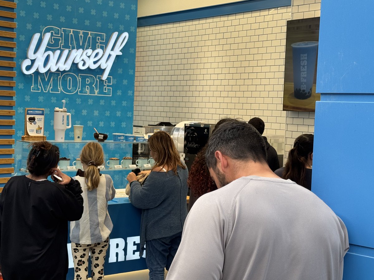 Howard Blas tweet media