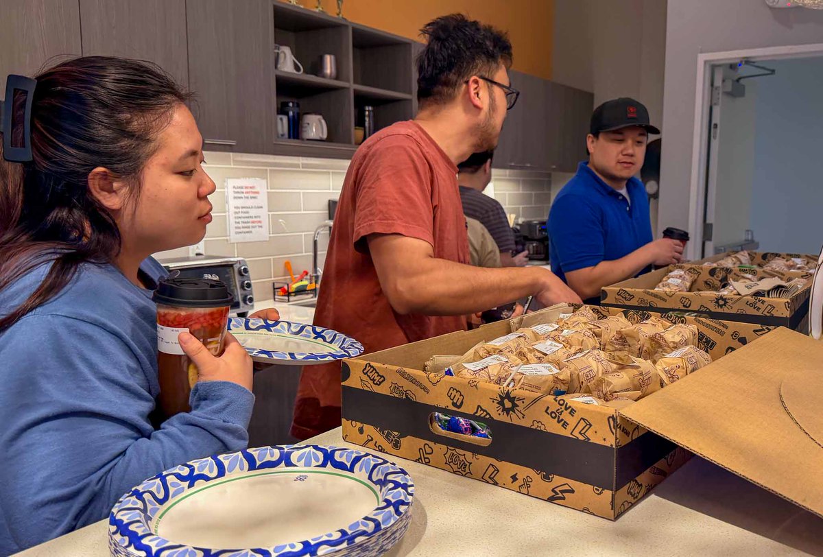 anaspec's tweet photo. Spring is in the air and boba is in hand! 🌸🧋 We had a blast at our Spring Block Party sharing sandwiches and a little friendly competition.

#AnaSpec #LifeAtAnaSpec #SpringBlockParty #TeamBonding #CompanyCulture https://t.co/M1zj5TRG2k