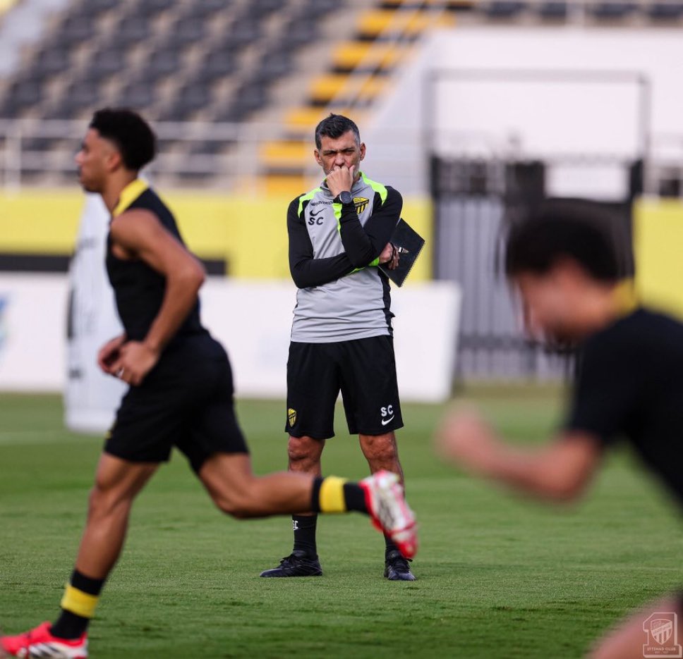 ITTI MANIA - اتي مانيا tweet media