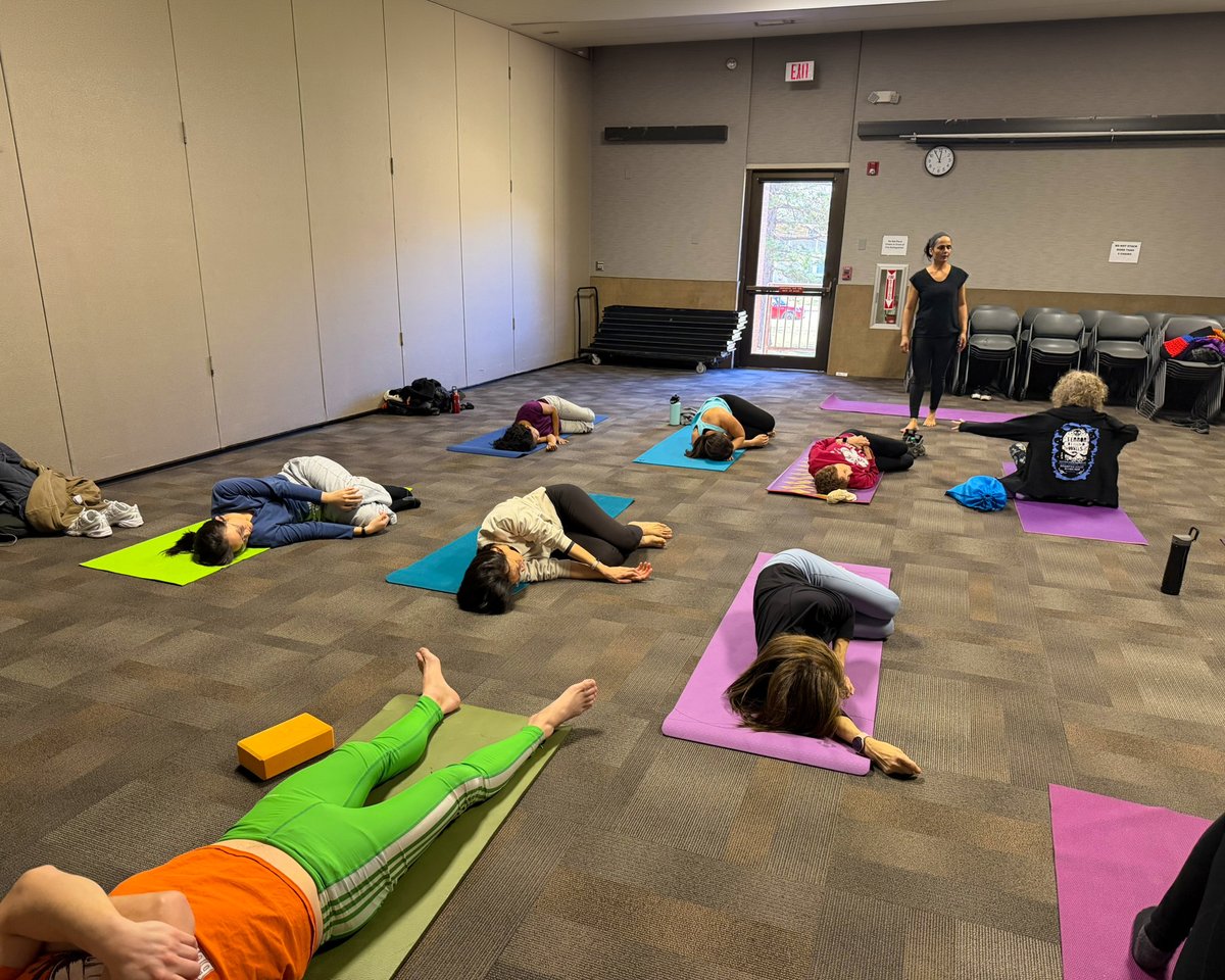 EastBrunswickLibrary tweet media