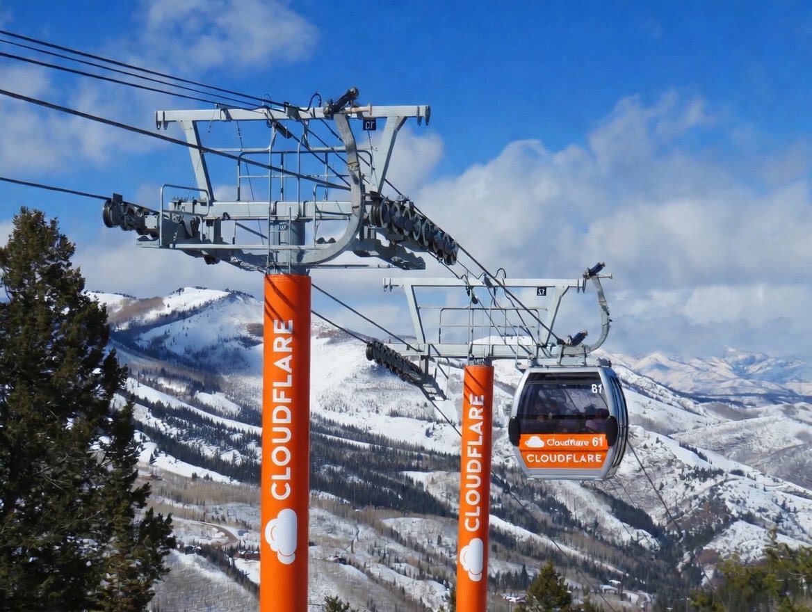 Christopher Stark tweet media