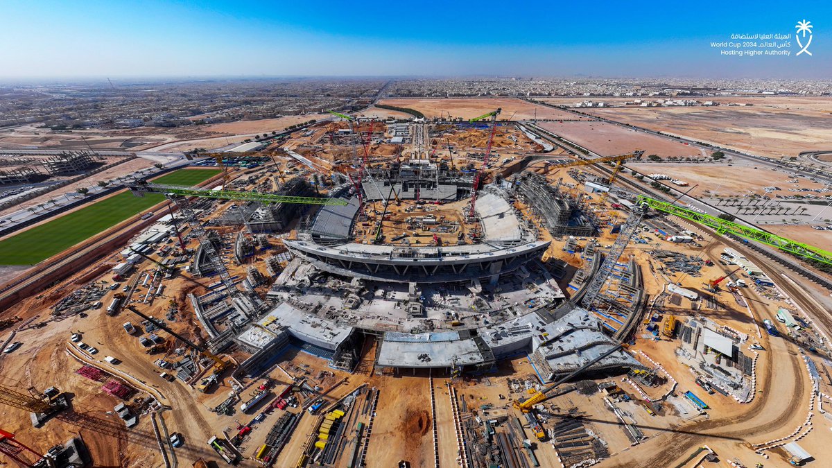 ‏First Line tweet media