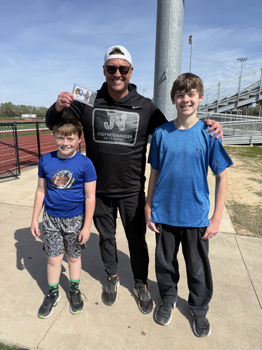 Josh Neiswander tweet media