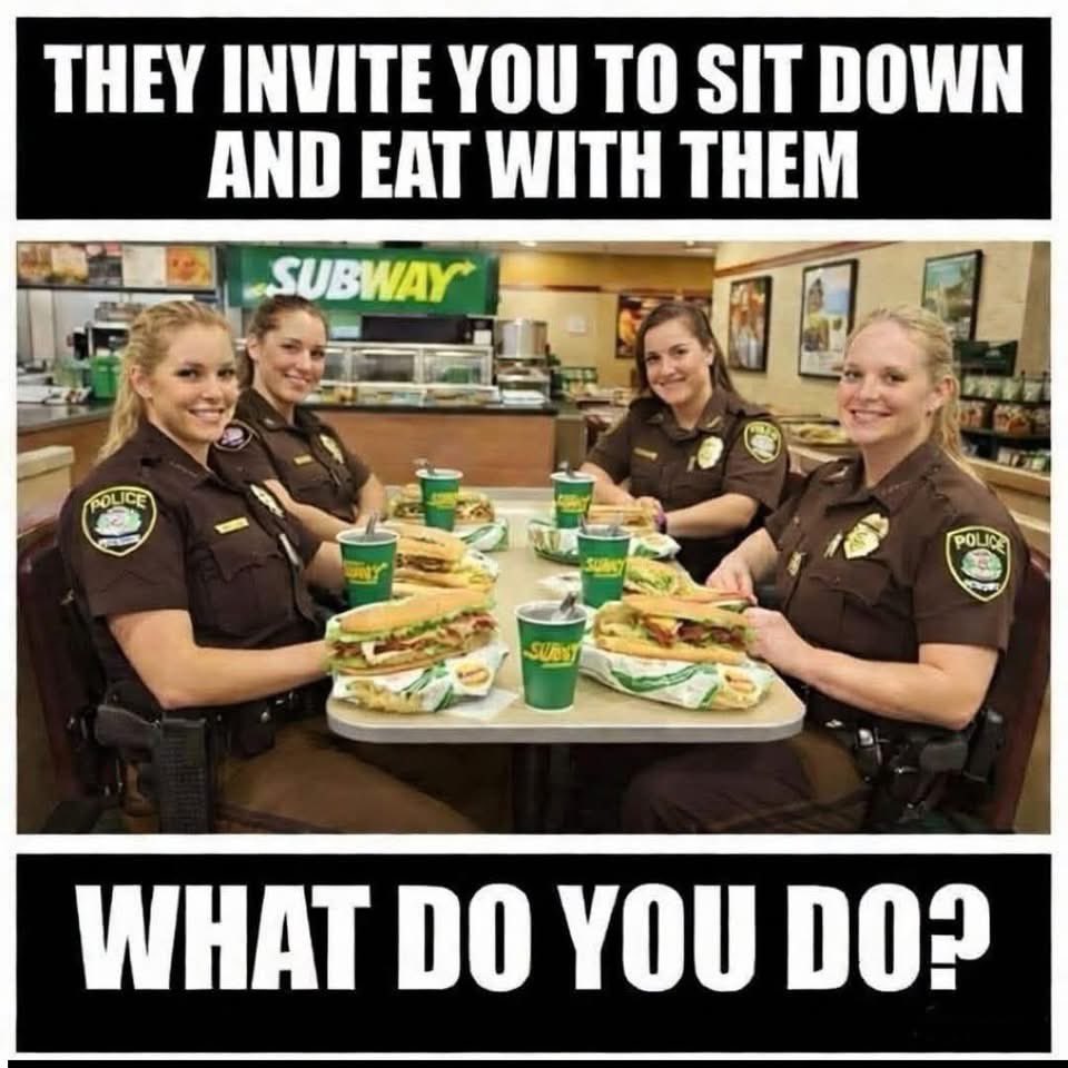 harley_fitzer's tweet image. “Hey, officers, Subway isn’t the only one who can lie about it being 6 inches.” 😏

“You like Subway so you must be easy to please or used to disappointment… perfect.” 😏 

“I see you’re into low-quality meat.” 😏

#Subway #PickUpLines