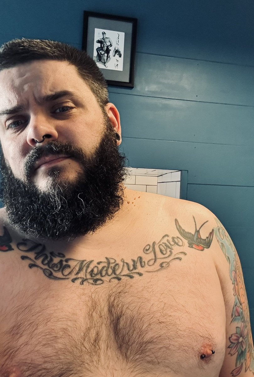 TOP BUZZER tweet media