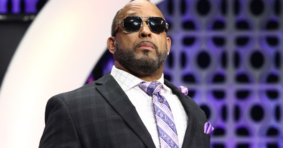 WrestleZone tweet media