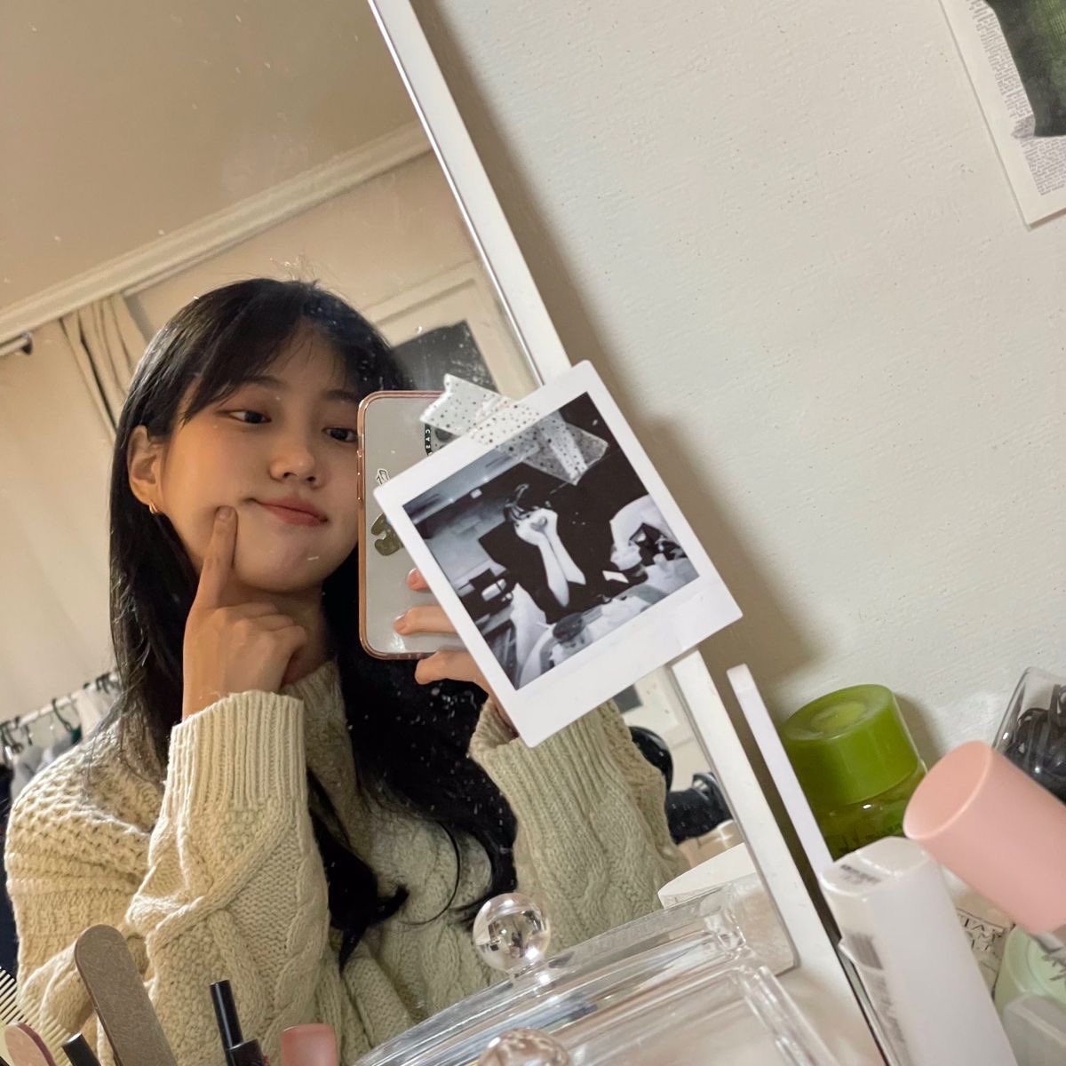 ☾ wina tweet media