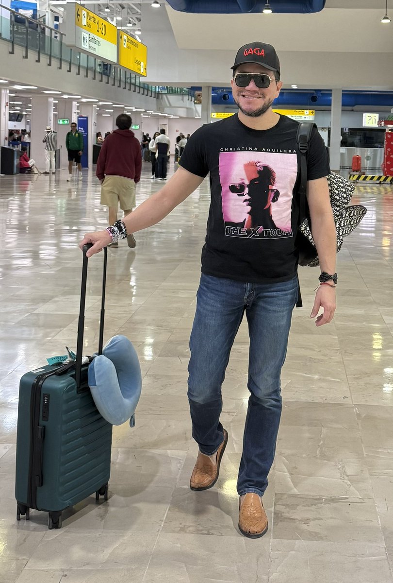 iMichelino's tweet image. 🛬 Ando de patita de perro.! 🛄 #travel #travellife #traveling #travellover #travelholic 🐾