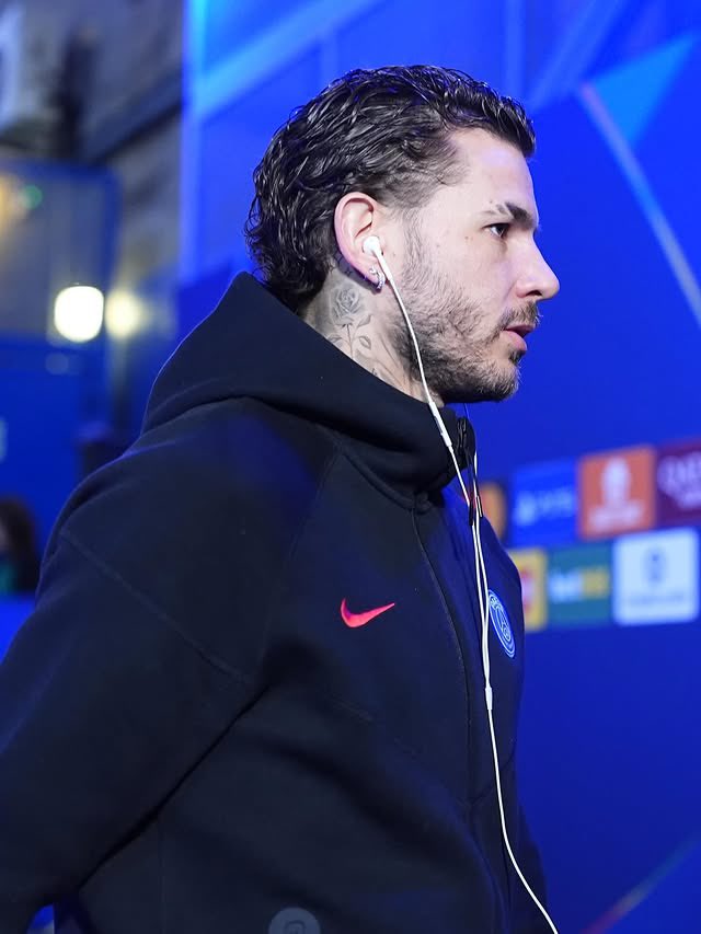 Lucas Hernández tweet media