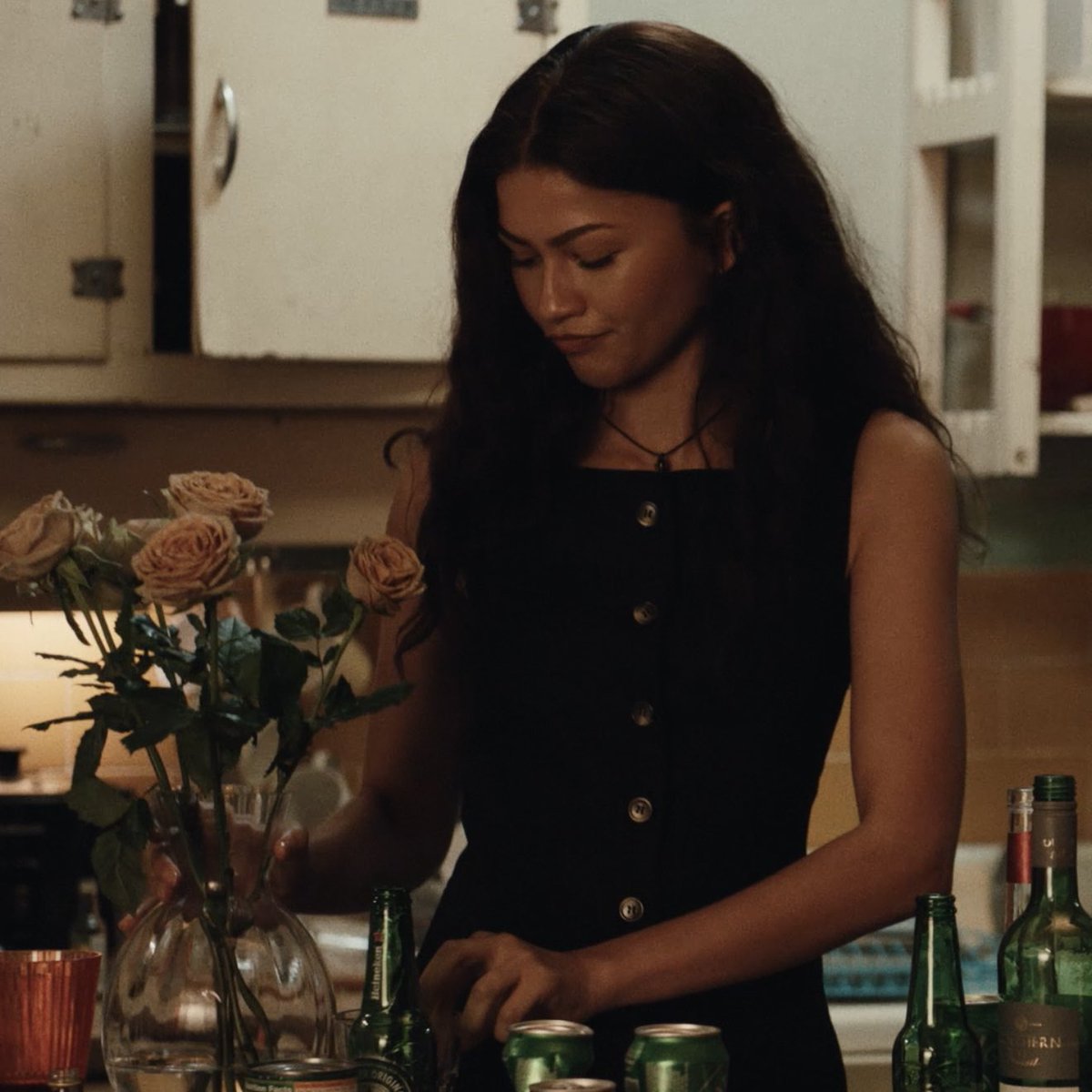 hiddlesreid's tweet photo. mas tem que odiar muito mulher pra falar que a Zendaya é feia e que ela não é a MJ, vcs deveriam é agradecer da gente ter essa mulher incrível https://t.co/yW6tNRdCIY