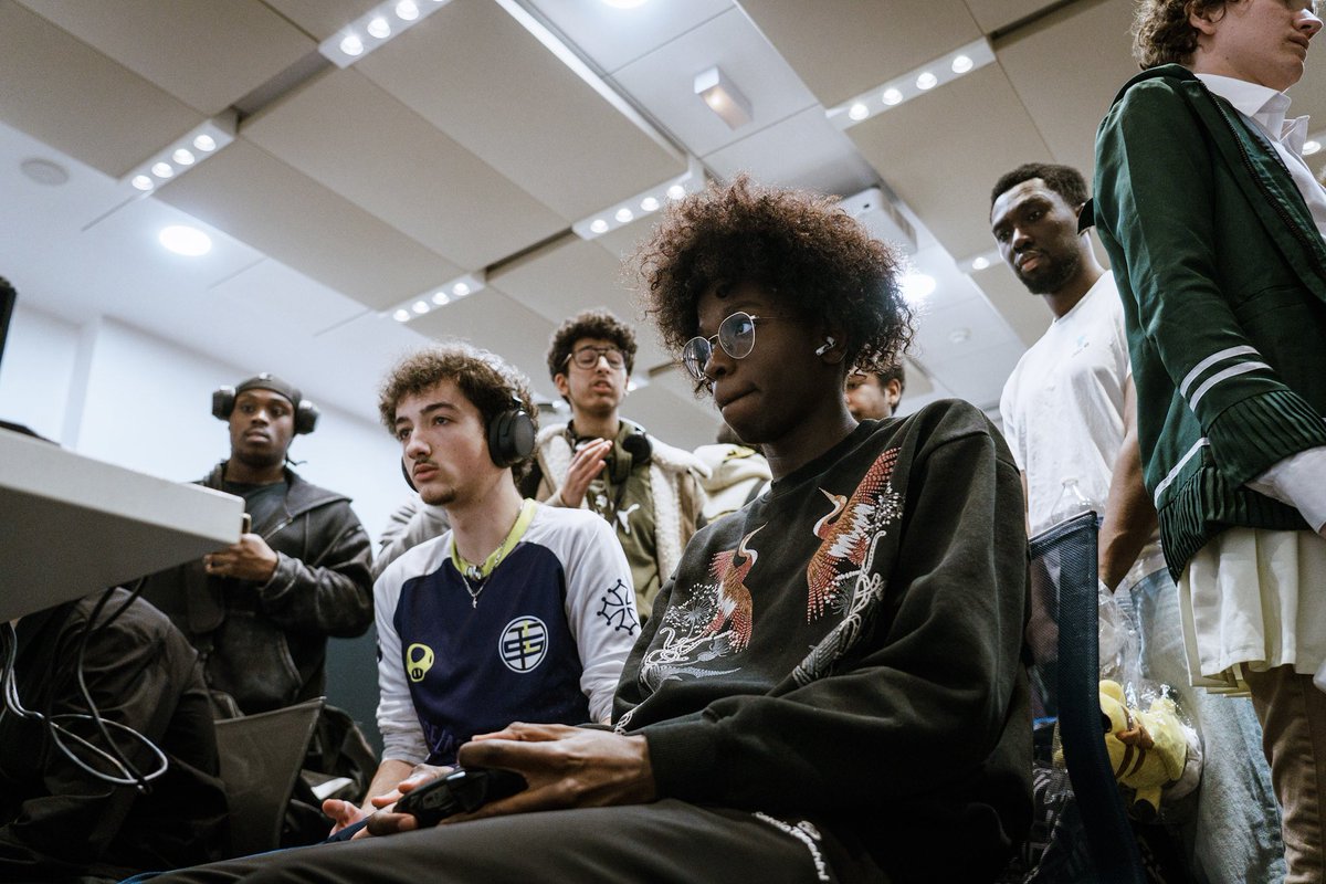 TLSE | toiny. tweet media