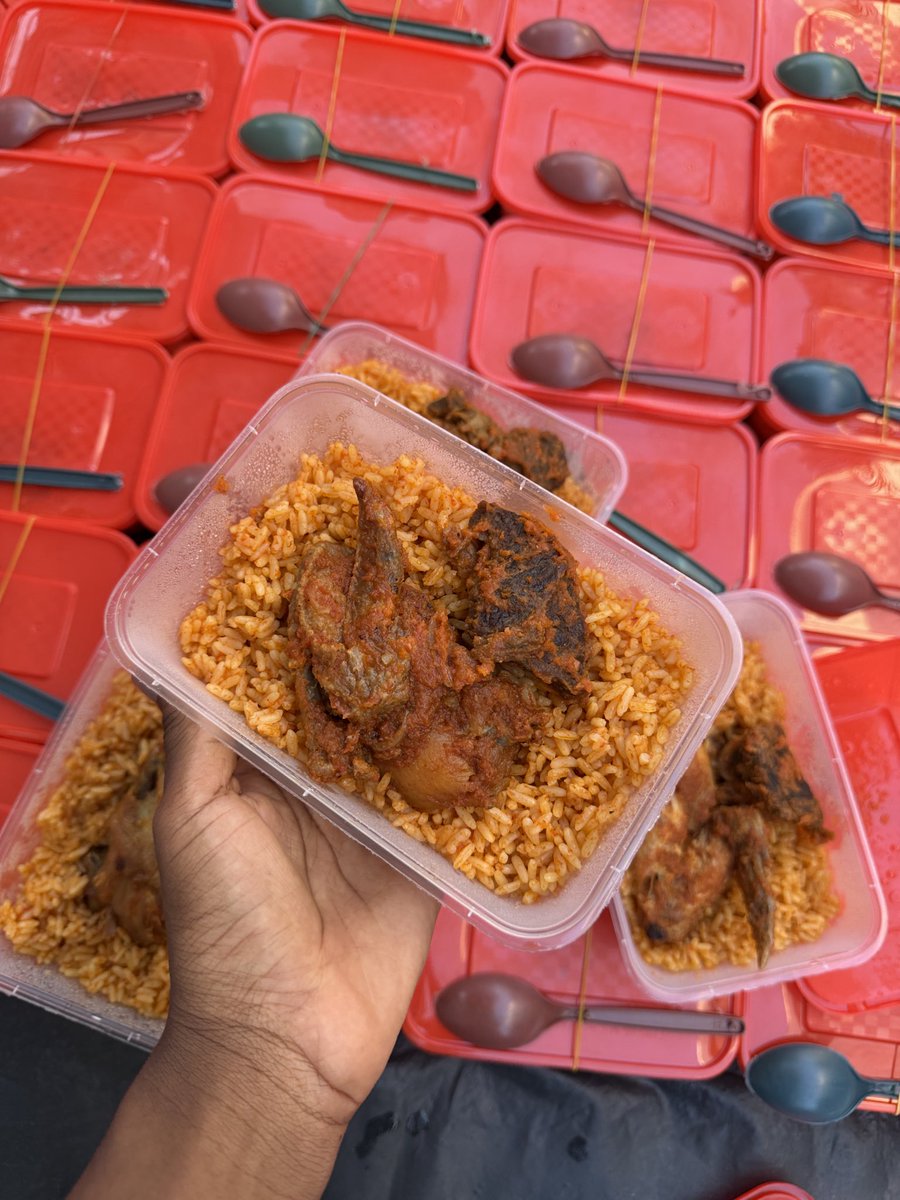 Akbar Rice Allah Akbar!!!!!!!! 😭💃🏾💃🏾💃🏾💃🏾it’s Day 29😭👏🏾👏🏾 Today we fed 250 people ...