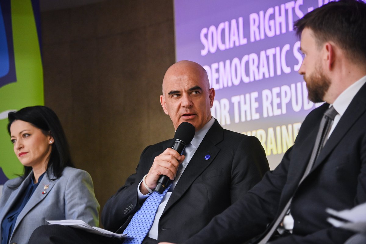 alain_berset's tweet photo. Important discussion in Chișinău @CoESocialRights side-event on social inclusion and support for people in Moldova and Ukraine.
Thank you Ministers Uliutin, @nataplugaru, and everyone else who participated. 
Inclusive social systems are essential to resilience, trust and democratic stability.