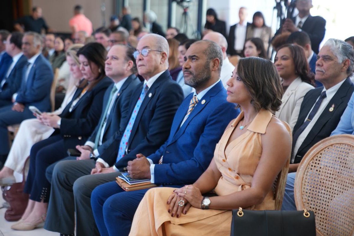 EgehidRD tweet media