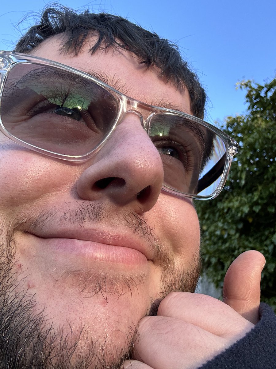 𝐀𝐫𝐯𝐢𝐞. tweet media