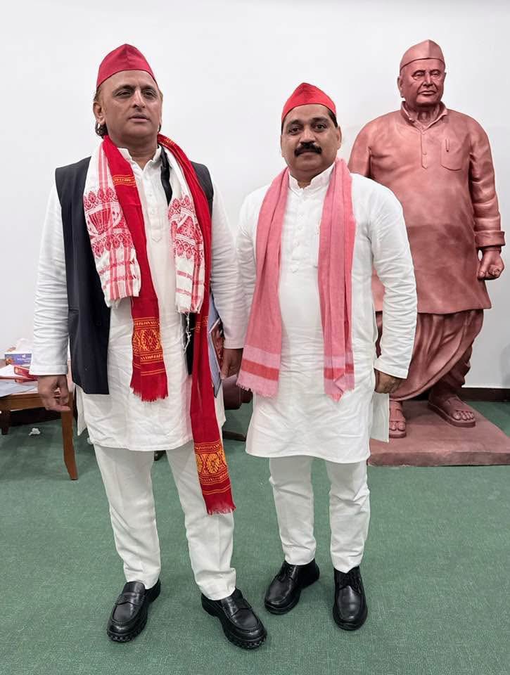 पवन tweet media