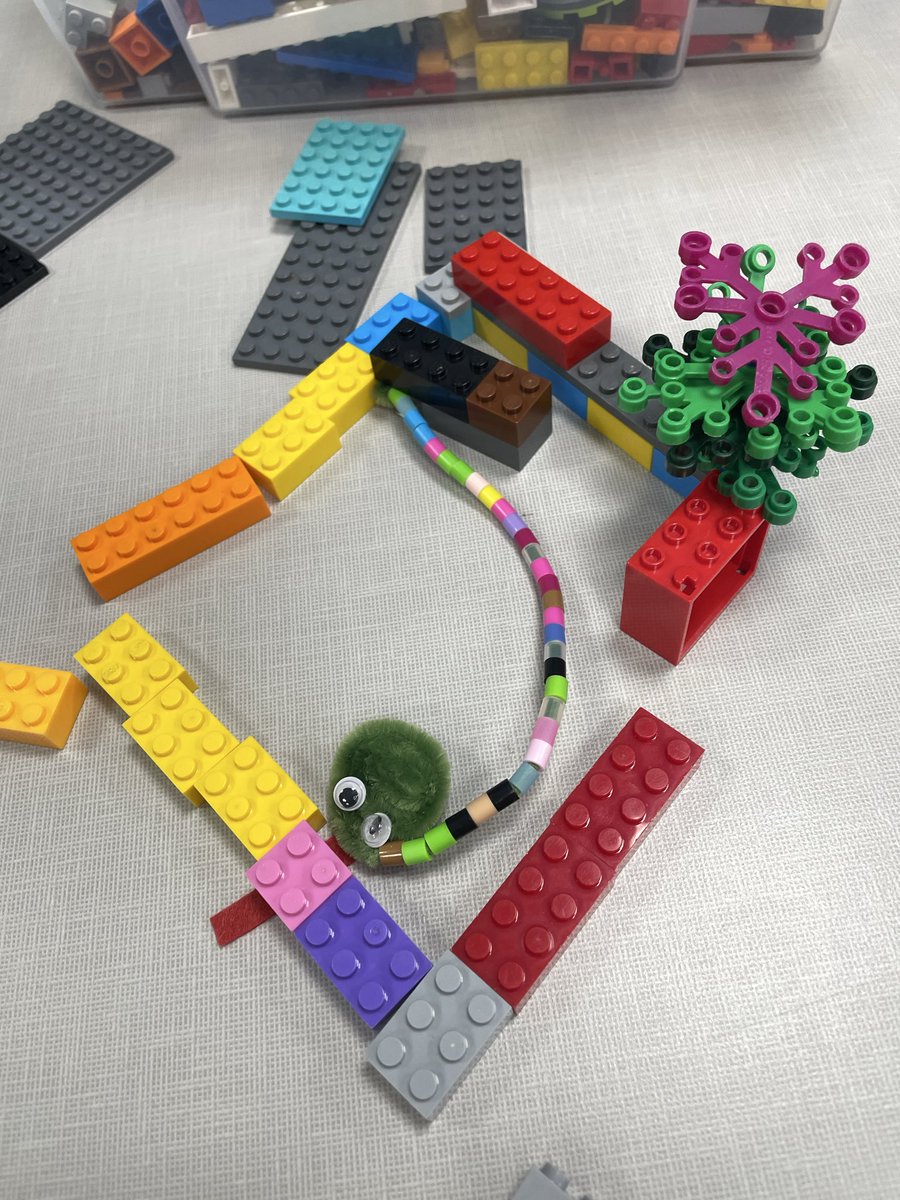 TAKE A 👀 at some of the habitats Ss made for their snakes at the library! 🐍