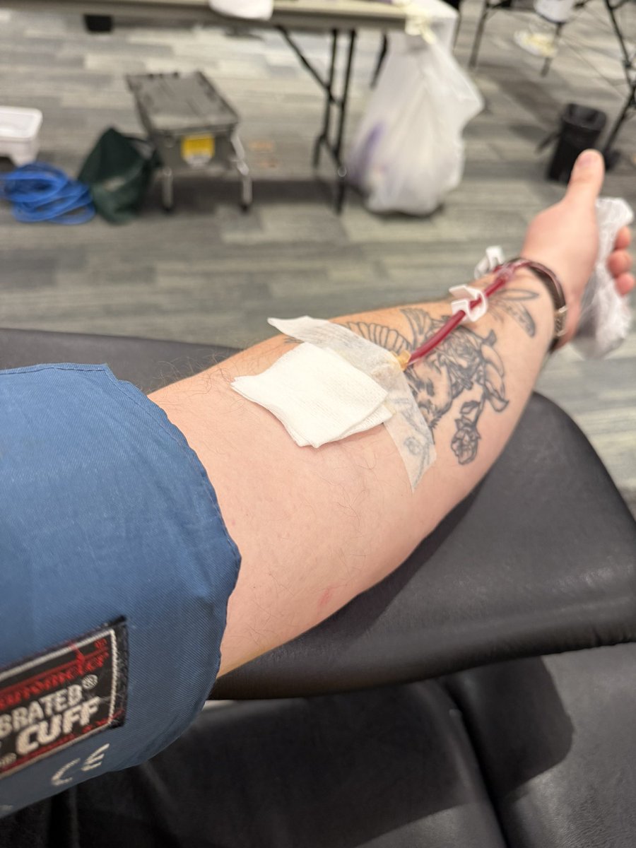 𝘽𝙤𝙗𝙗𝙮 𝙅𝙤𝙝𝙣𝙨𝙤𝙣 𝙄𝙄𝙄 tweet media