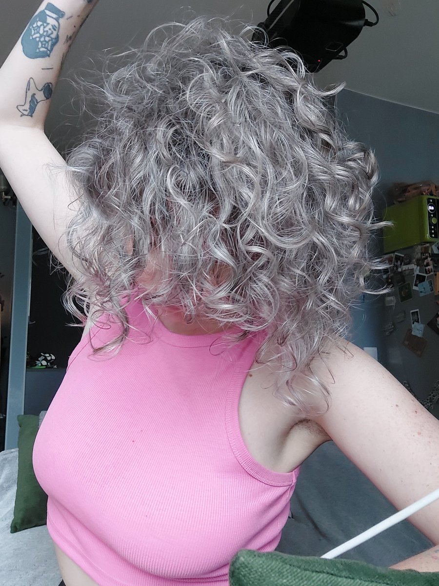 🇺🇦міккі tweet media