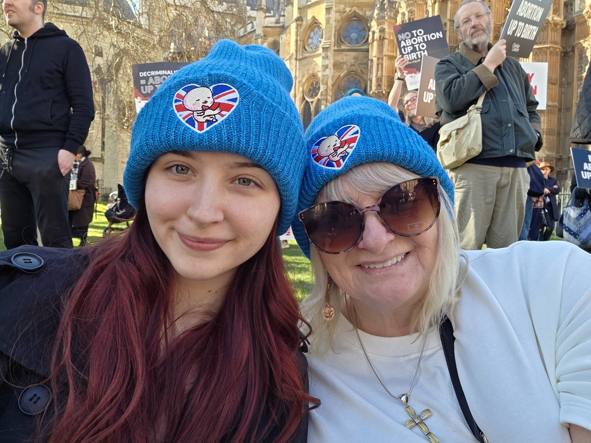 Emma Dunwell tweet media