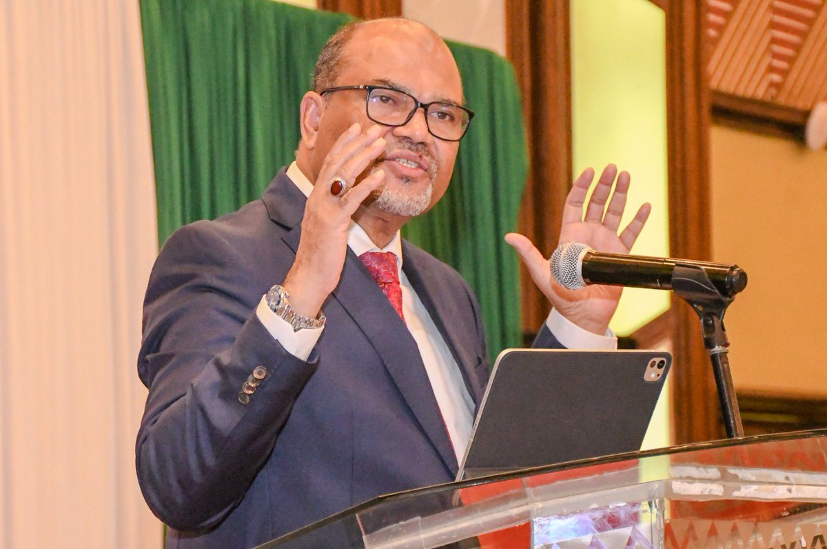 Shaukat Abdulrazak,PhD,EBS tweet media