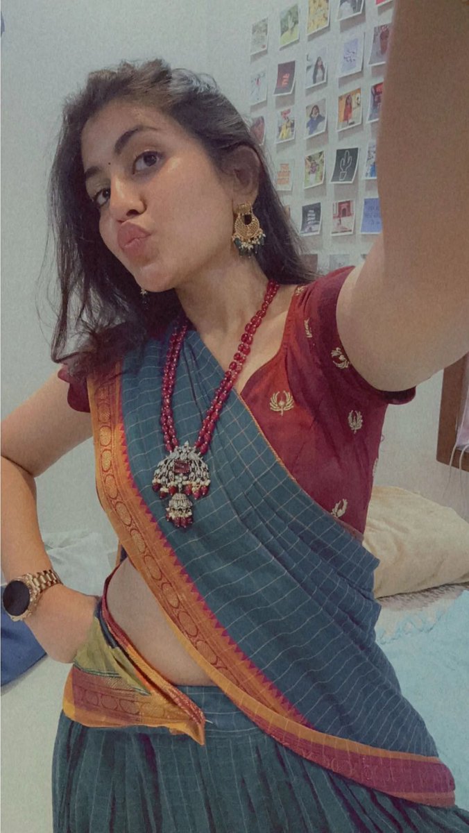 Actresslust01's tweet photo. Hasini Anvi ✨💙
#HasiniAnvi
#HasiniAnviHot https://t.co/s9z274q5ow