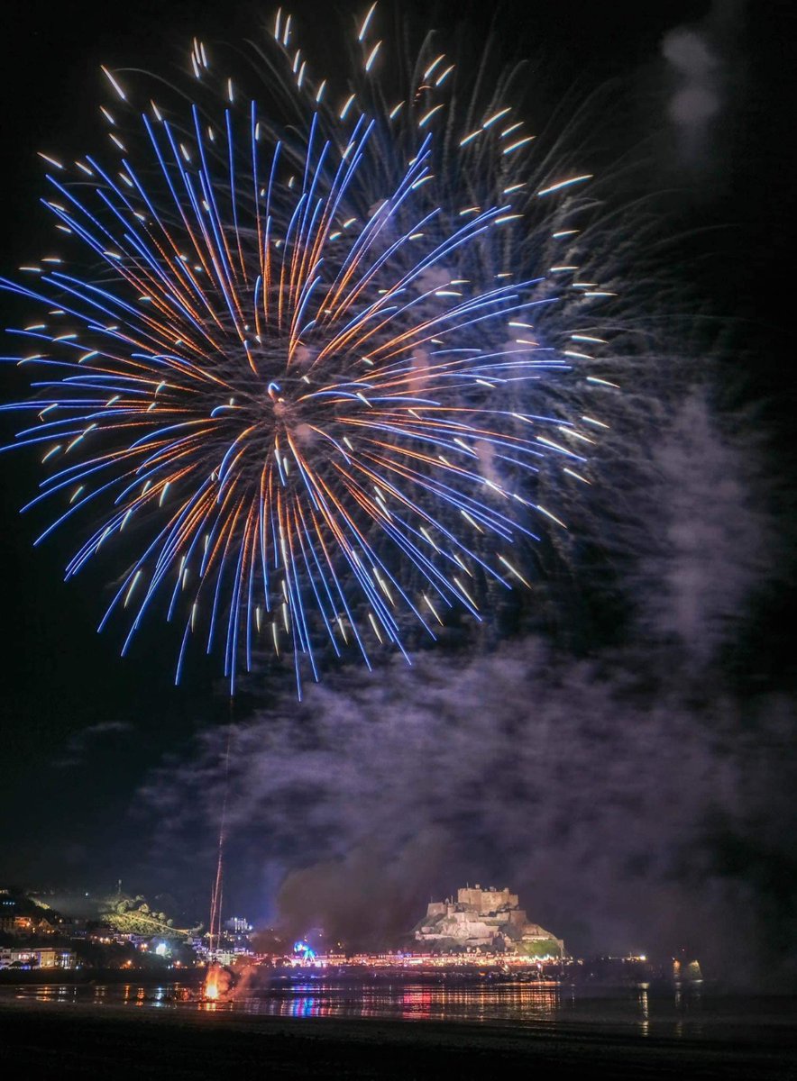 The Event Shop tweet media