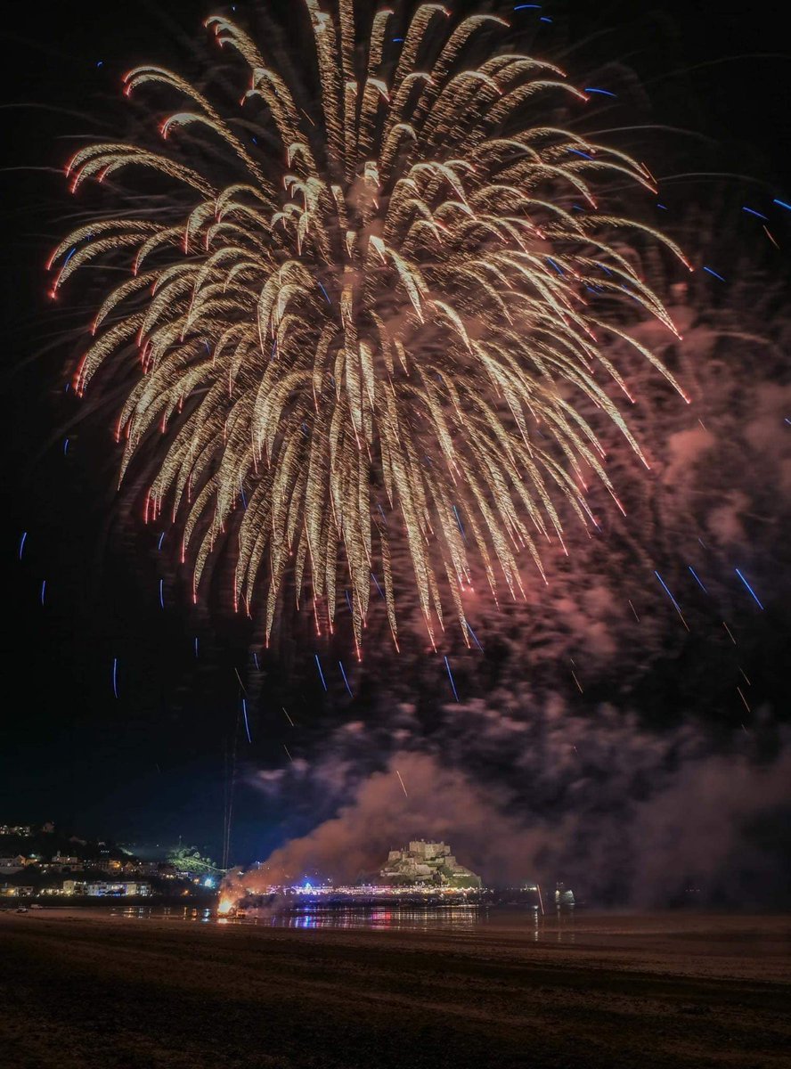 The Event Shop tweet media