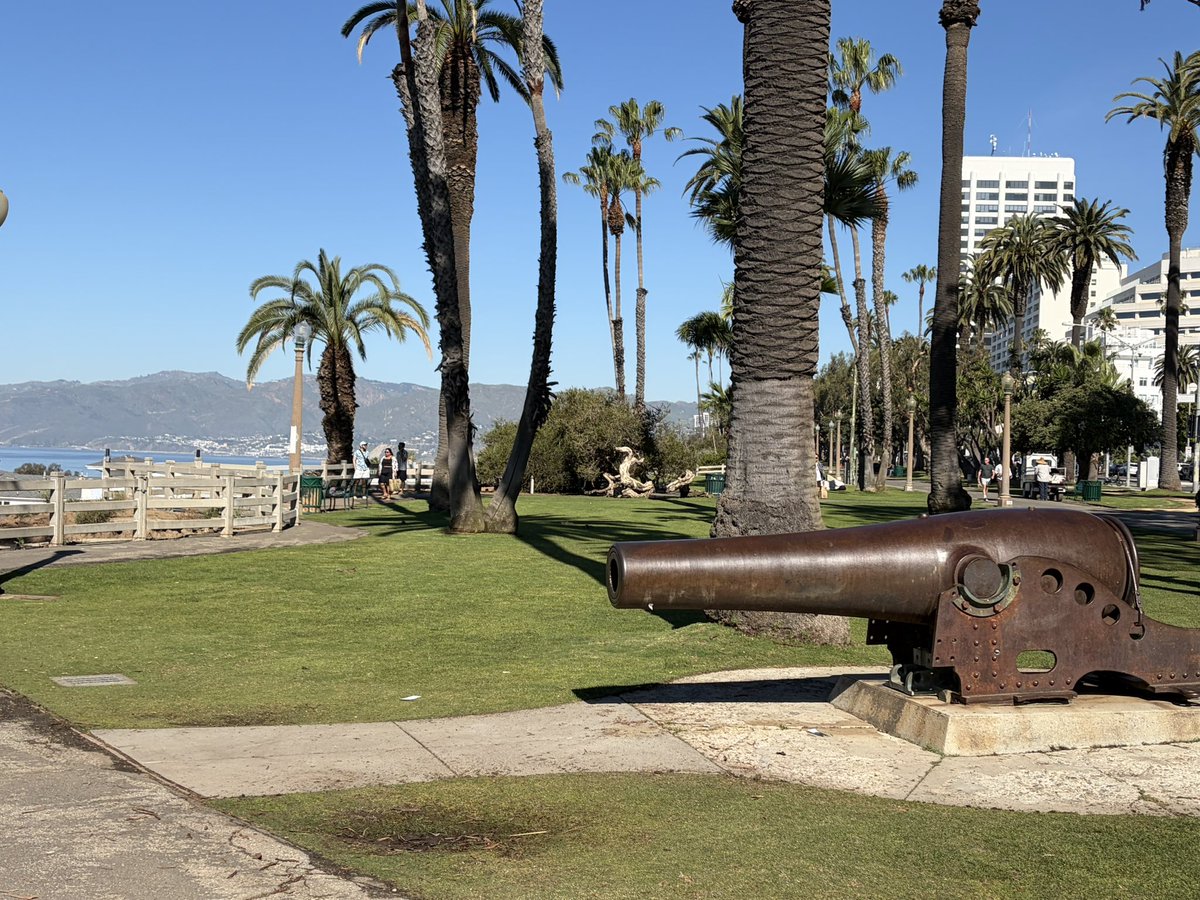 Adam Rackis tweet media