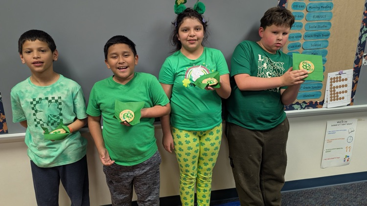 Hood-Case Elementary tweet media