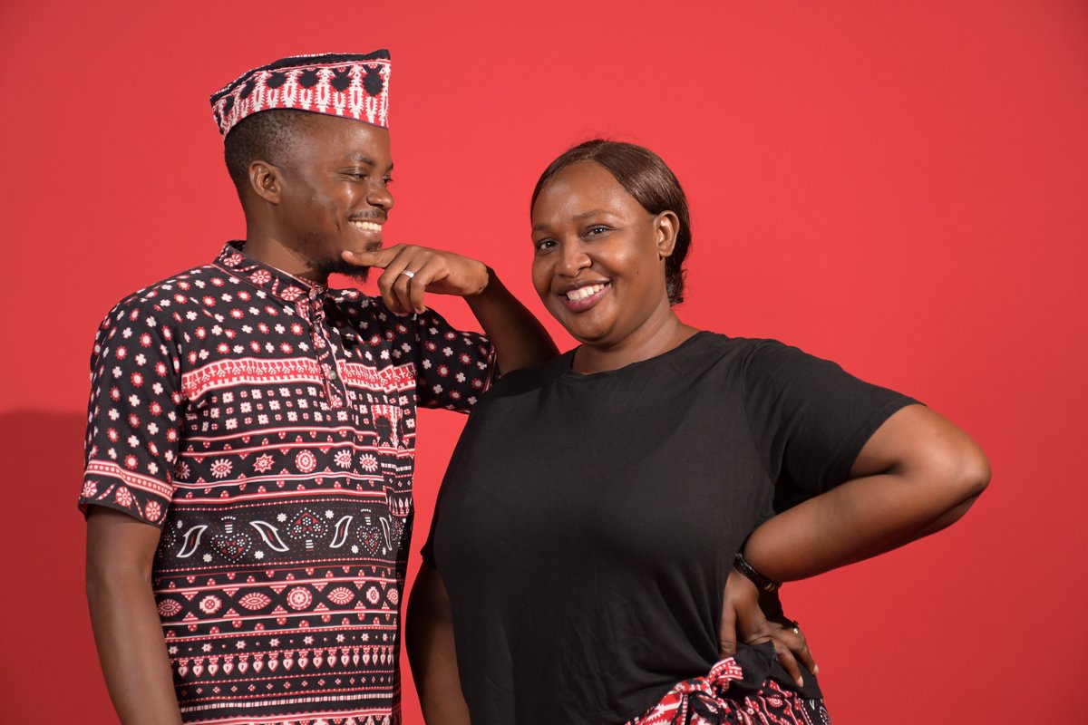 RadioKaya's tweet image. #MisakatoYaBango ukiwa nasi Clara na Papaa DK.
Karibu kwenye Misakato Ya Bango tuzegede hadi saa moja usiku.

Usibonyenyeze kidude,cheza na volume tu!
Nikuchezee wimbo gani?

#bango #WCW #coastaljazz #claranaDK #MisakatoYaBango

Sikiliza Radio Kaya kupitia radiokaya.co.ke