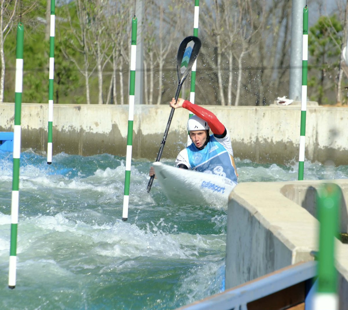CanoeKayakBC's tweet photo. Michal Smiesko takes 6th overall in Montgomery! 🇨🇦 At just 16, he was the top Canadian at the ICF Canoe Slalom World Ranking Race. Huge shoutout to coach Stanislava Smieskova &amp; @TeamBC. This CKC National Training Squad athlete is ready for a big 2026! 🛶💨 #TeamBC https://t.co/ikjQtwSl28