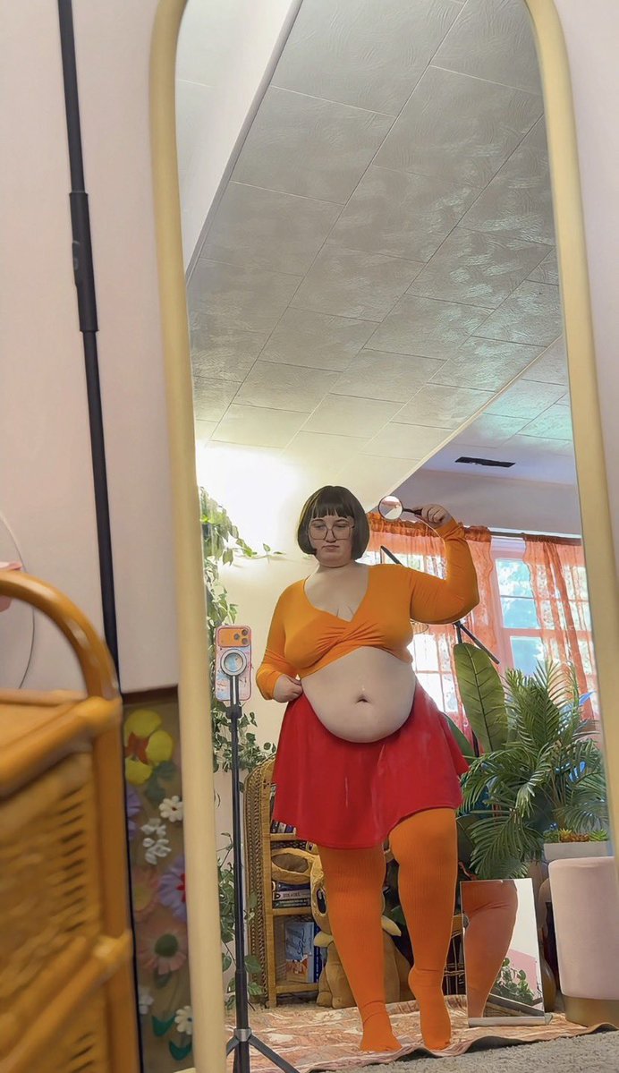 Fae Valentine tweet media