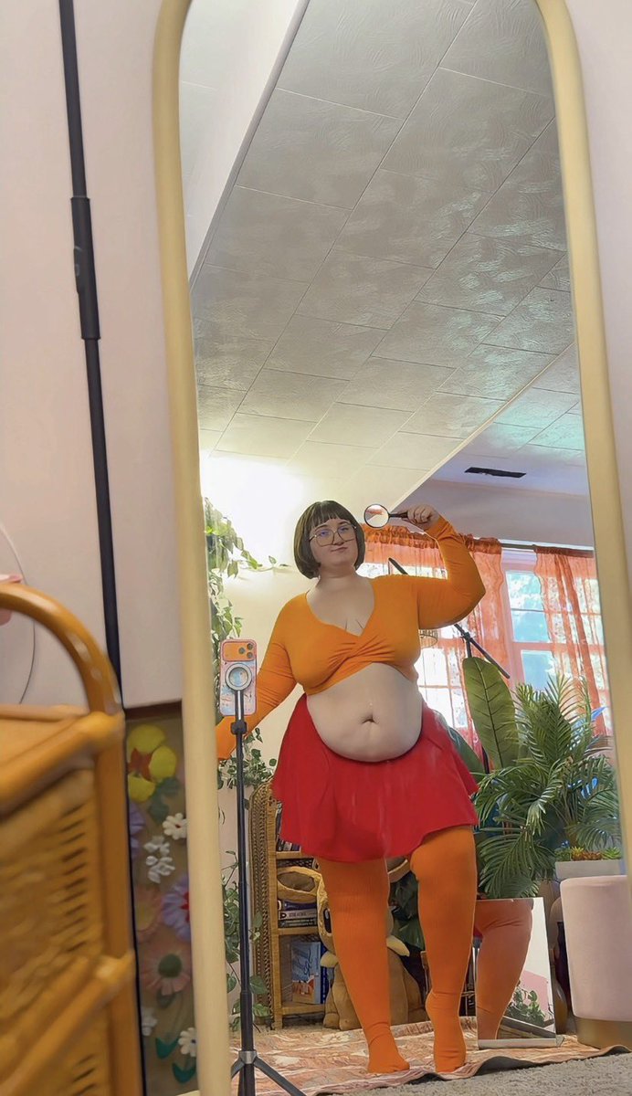 Fae Valentine tweet media