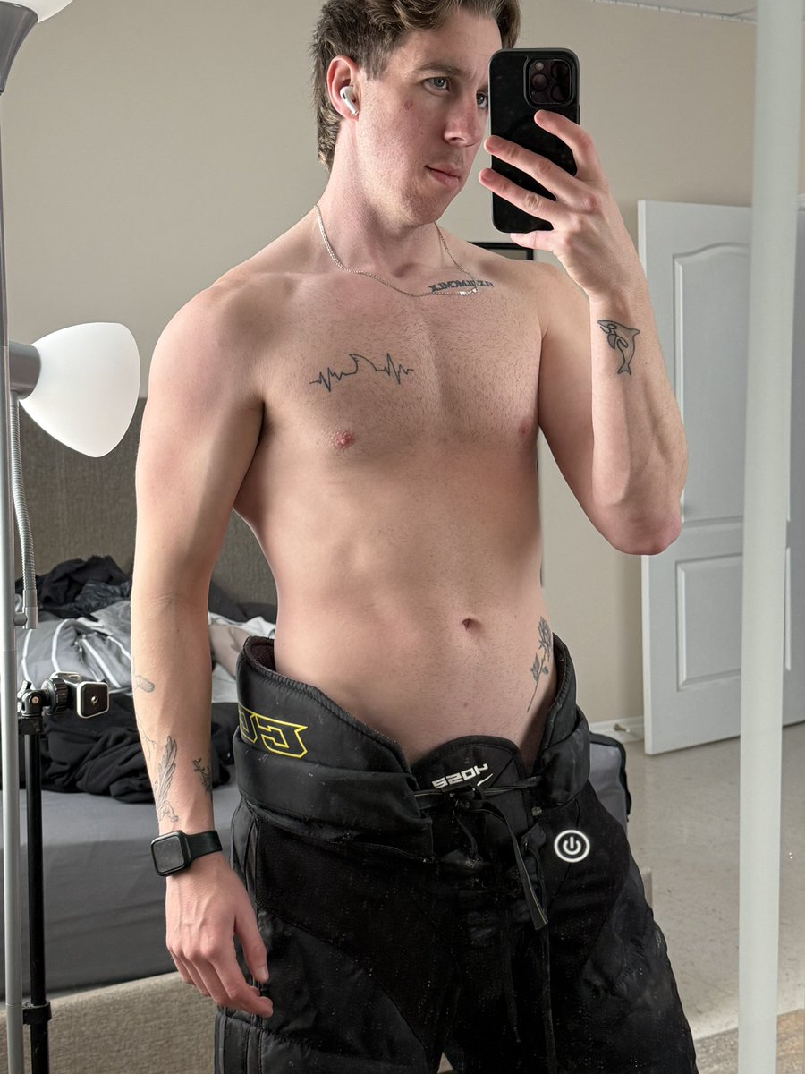 Jake Steele tweet media