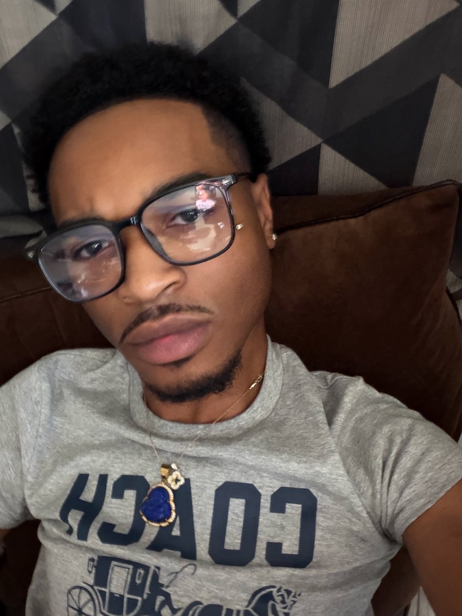 God O’ war ♈︎ tweet media