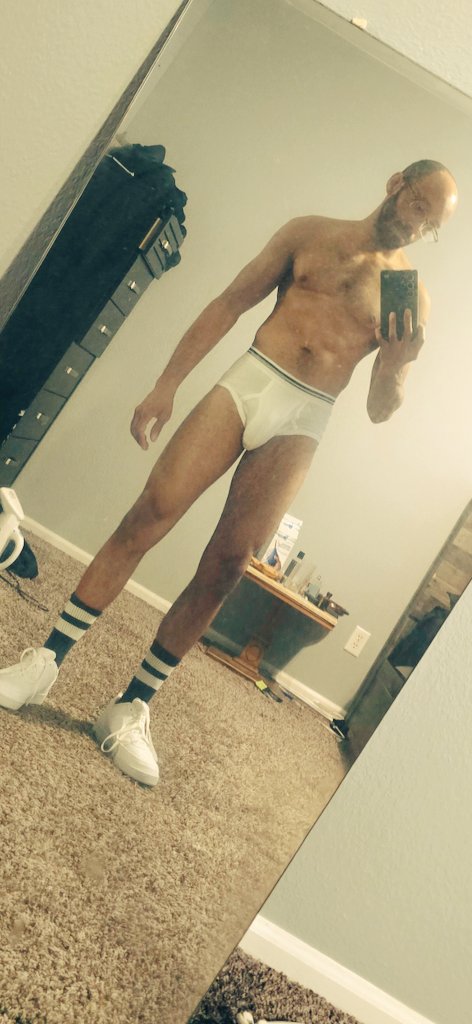 pigaction tweet media