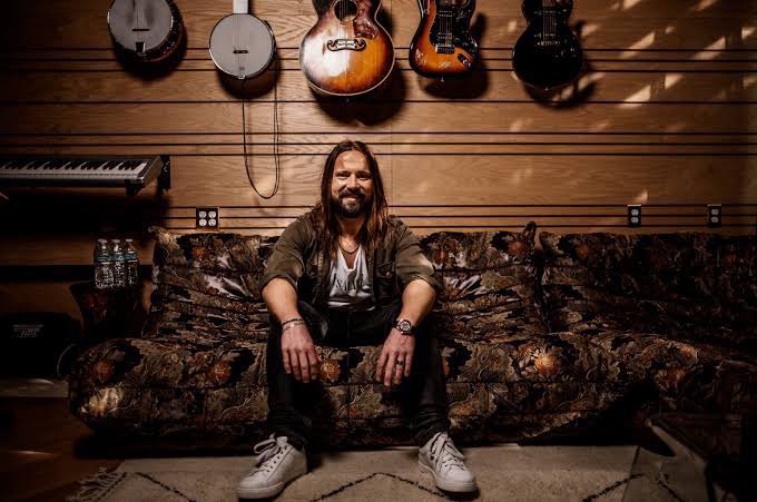 Ariana Grande Arabia tweet media