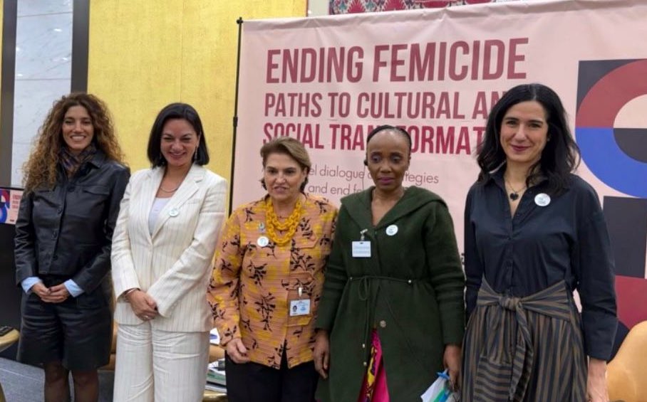 Jennifer Feller tweet media