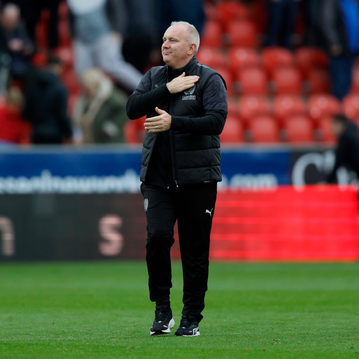 RotherhamUnited's tweet photo. An open letter from the outgoing Matt Hamshaw. ✉️

"I want to start by saying that it has been a huge honour and I am sorry that it hasn't turned out the way we all wanted it to this season."

#RUFC | #TownCountyUnited