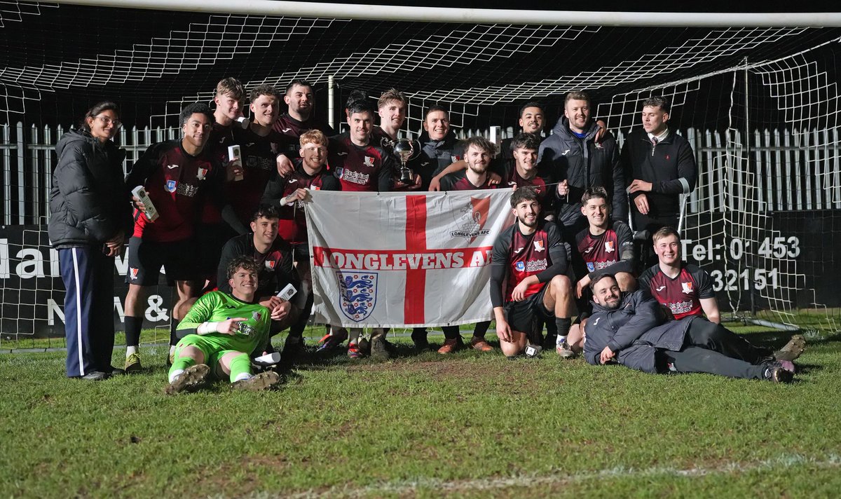 HellenicLeague's tweet photo. Well the dust is settling and the @wisemanlighting Floodlit cup has been crowed for season 25/26.

It was an outstanding night. 170+ Supporters came down to watch. The banged the drums they made a huge noise. 

The Champions were crowed! 

Well done to everyone involved. https://t.co/3a14KRTMZa