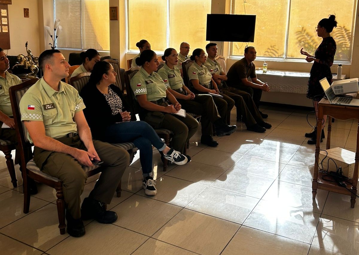 Carabineros Derechos Humanos y Prot. de la Familia tweet media