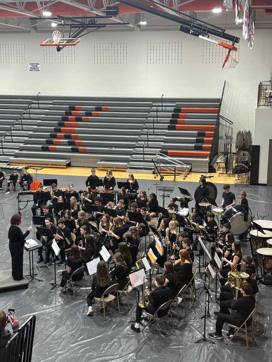 West Delaware School tweet media