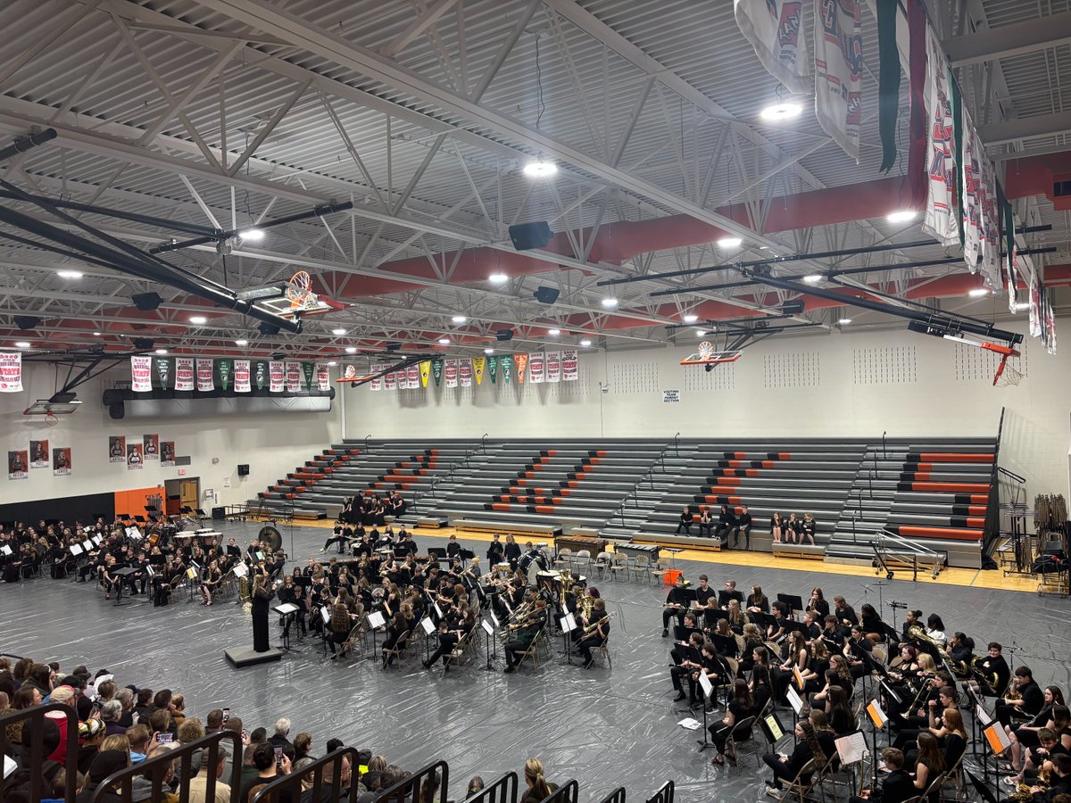 West Delaware School tweet media